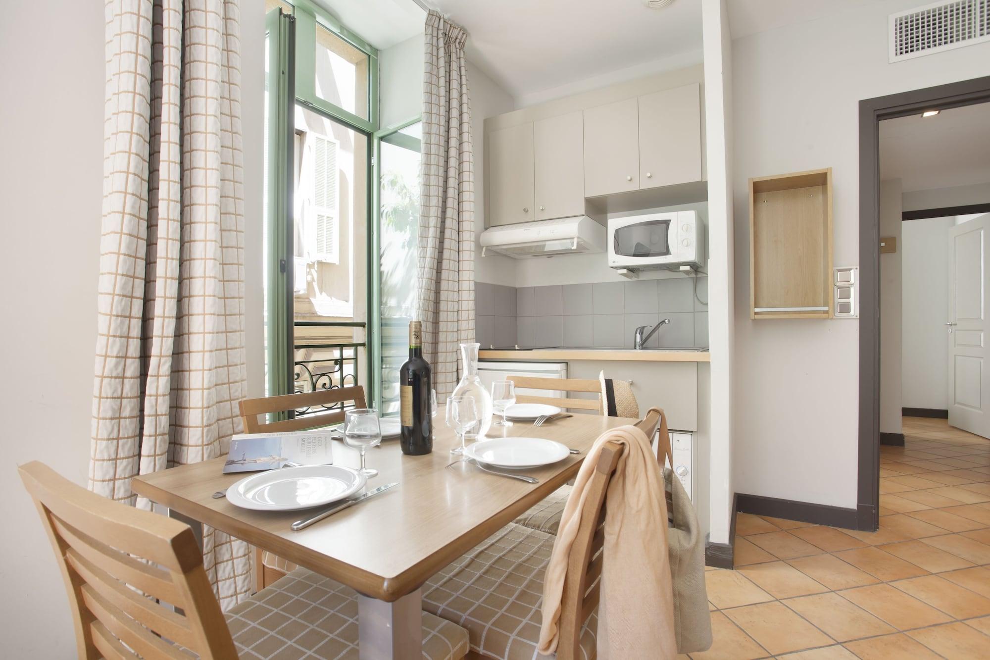 Appart'Hotel Odalys City - Nice Centre Екстер'єр фото